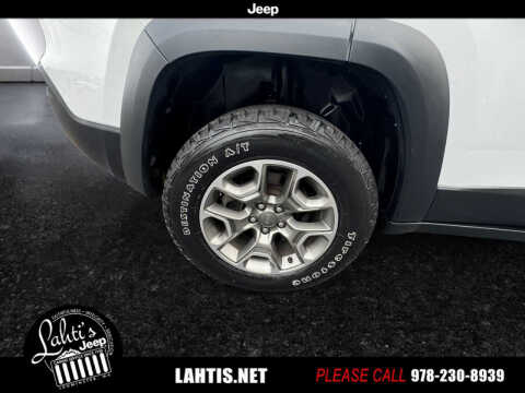 2022 Jeep Cherokee Trailhawk