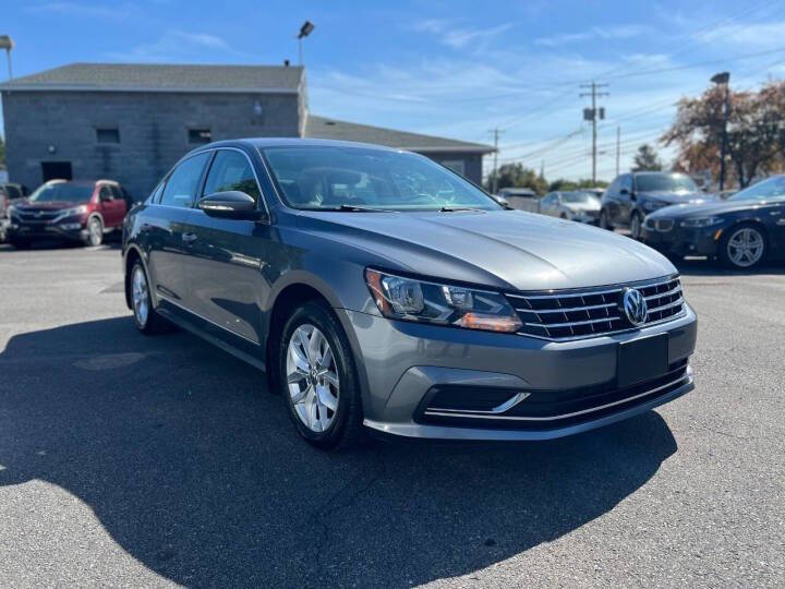 2016 Volkswagen Passat 1.8T R-Line