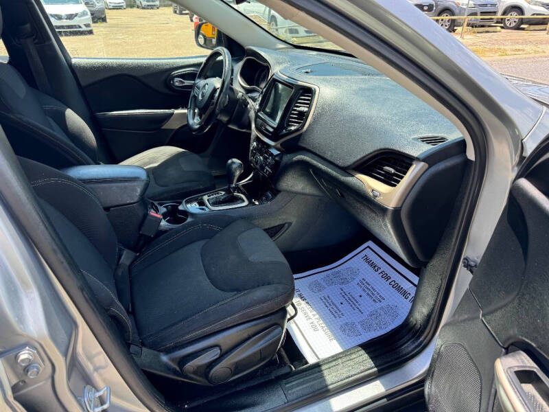 2017 Jeep Cherokee Latitude