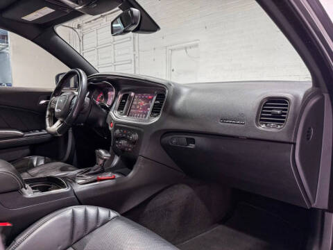 2015 Dodge Charger SRT Hellcat