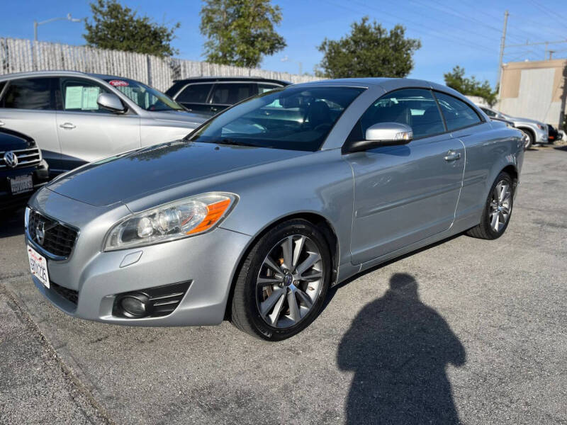 2011 Volvo C70 T5