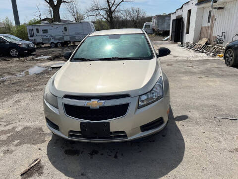 2013 Chevrolet Cruze LS Auto