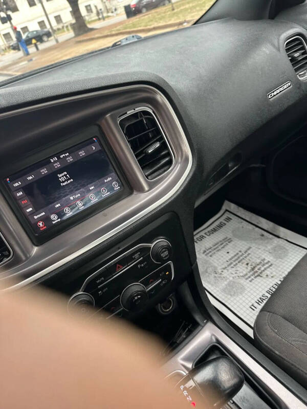 2019 Dodge Charger SXT