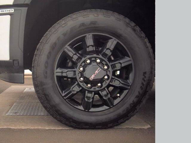 2025 GMC Sierra 2500HD
