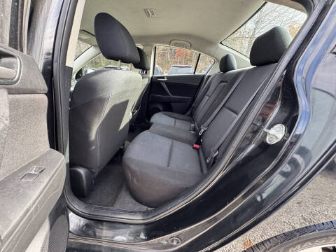 2010 Mazda MAZDA3 i Touring