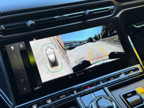 2025 Aston Martin Vantage