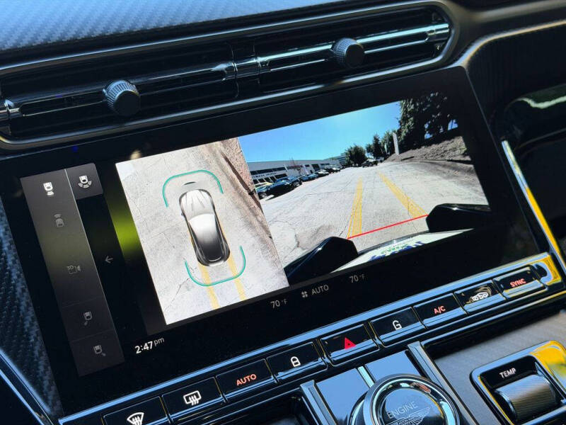 2025 Aston Martin Vantage