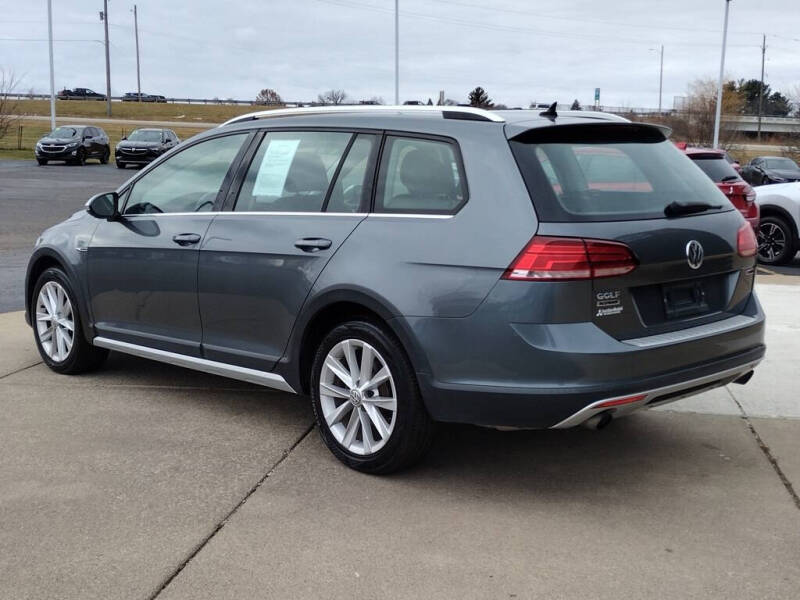 2019 Volkswagen Golf Alltrack