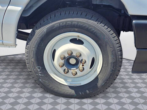 2024 Ford E-Series