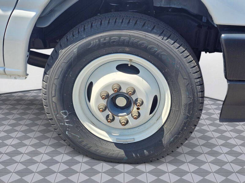 2024 Ford E-Series