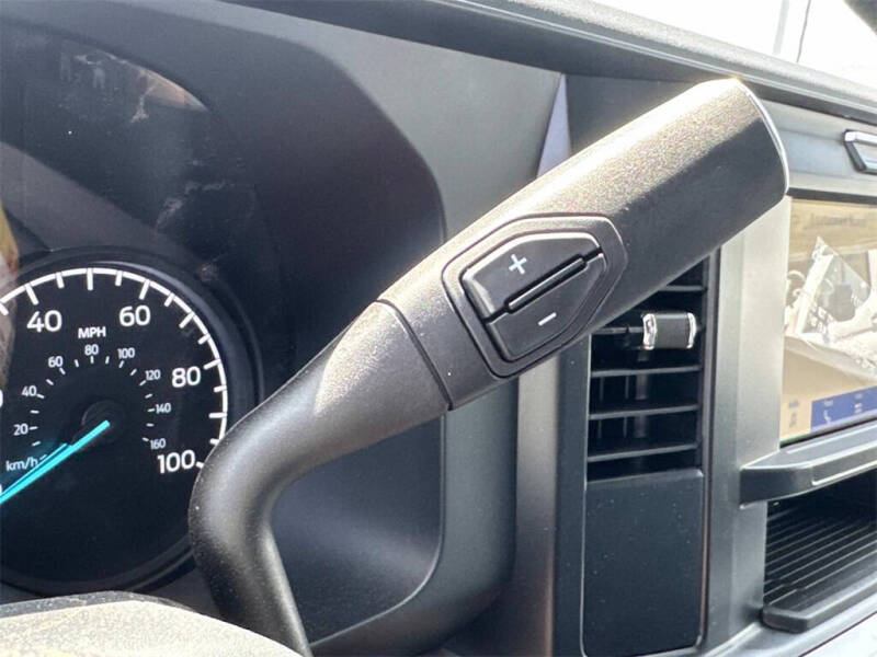 2025 Ford F-350 Super Duty XL