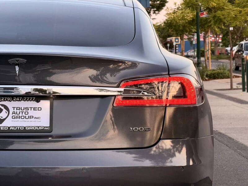 2017 Tesla Model S