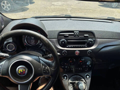 2015 FIAT 500 Abarth
