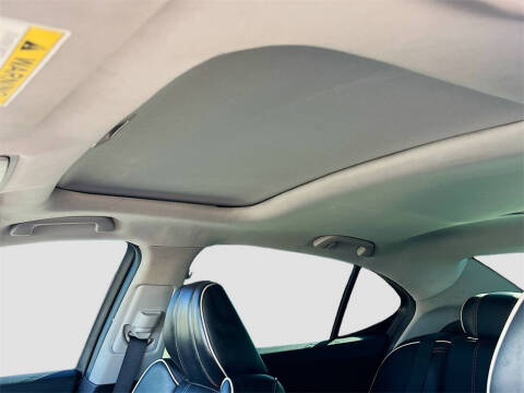 2018 Acura TLX V6 w/Advance