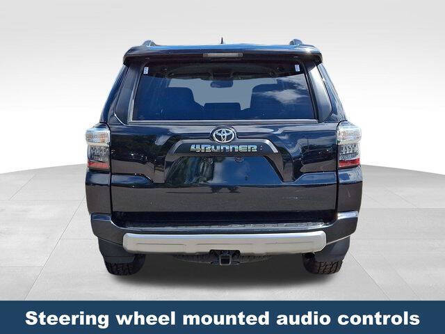 2024 Toyota 4Runner TRD Off-Road