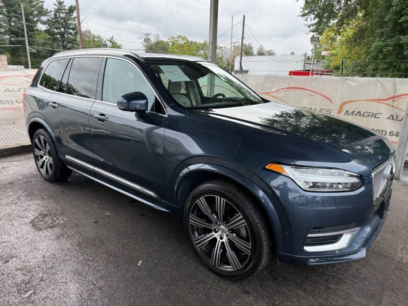 2022 Volvo XC90 T6 Inscription 7-Passenger