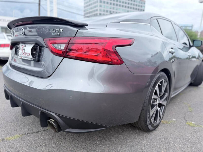 2017 Nissan Maxima Platinum