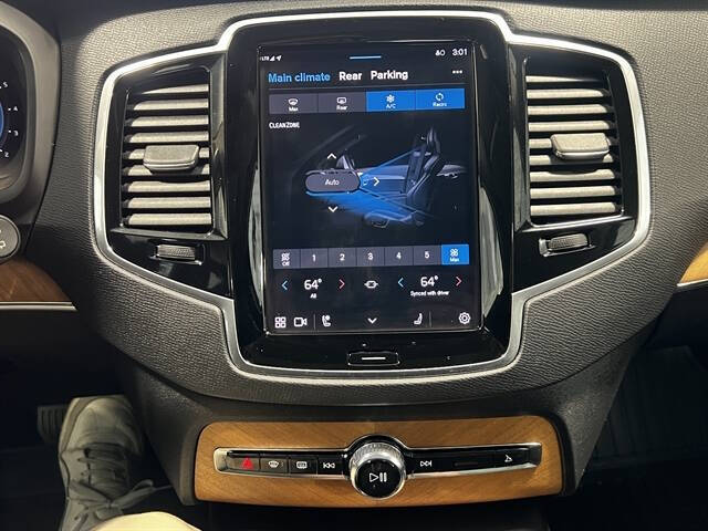 2023 Volvo XC90 B6 Plus Bright Theme 7P