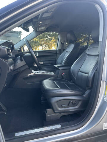 2022 Ford Explorer Limited