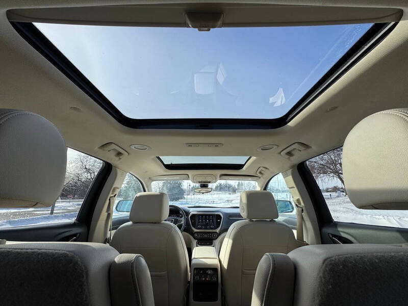 2021 GMC Acadia Denali