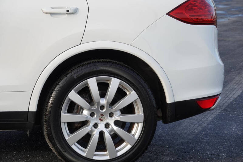 2013 Porsche Cayenne Tiptronic