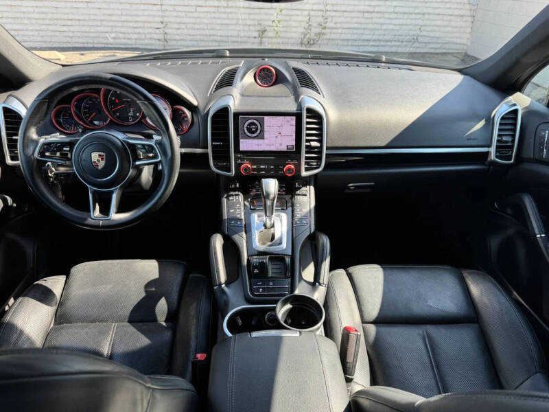 2017 Porsche Cayenne