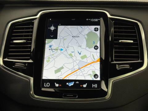 2022 Volvo XC90 Recharge T8 R-Design