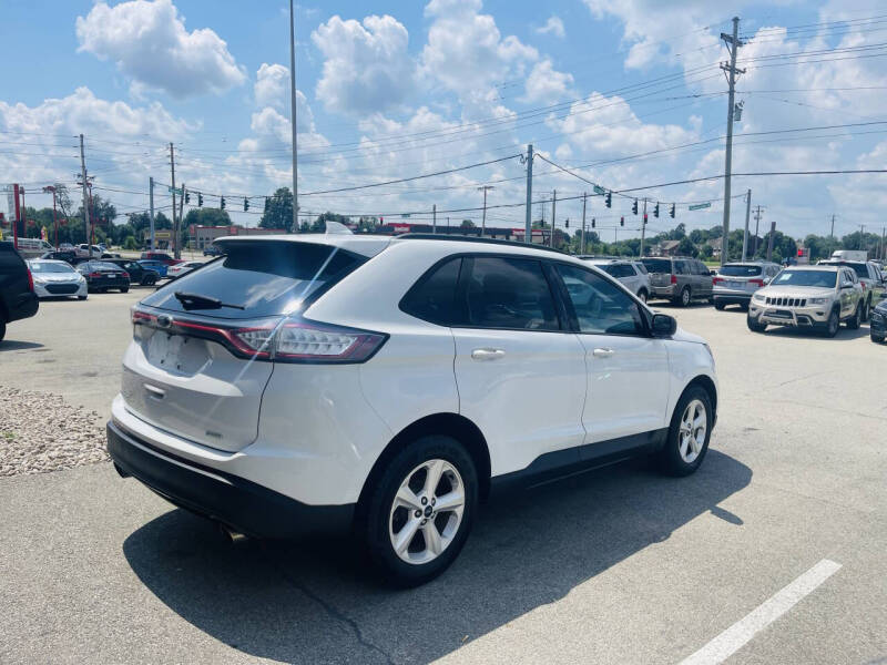 2018 Ford Edge SE