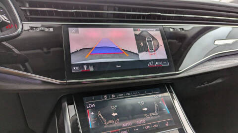 2022 Audi Q8 quattro Premium 55 TFSI