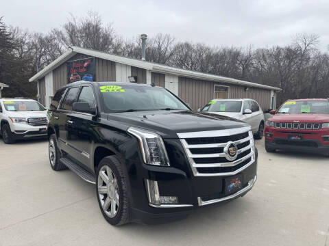 2015 Cadillac Escalade for sale at Victor's Auto Sales Inc. in Indianola IA