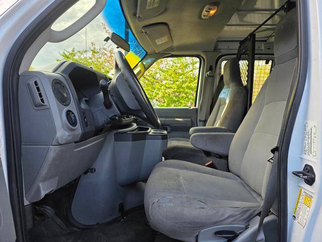 2013 Ford E-Series E-250