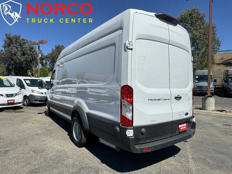 2022 Ford Transit 350 HD