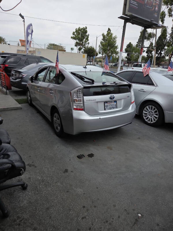 2011 Toyota Prius Four