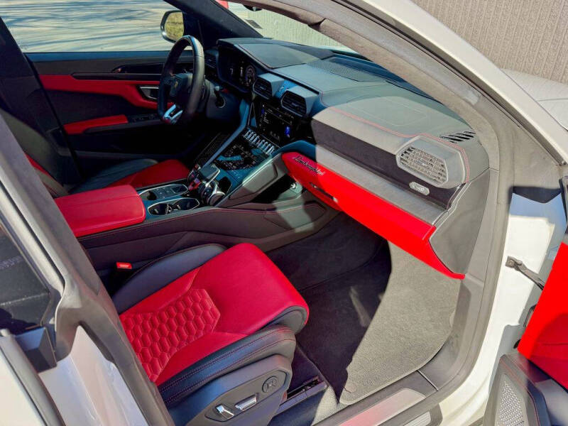 2021 Lamborghini Urus