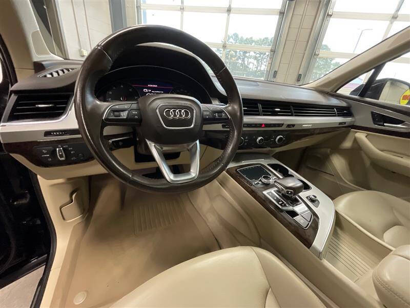 2018 Audi Q7 2.0T quattro Premium Plus