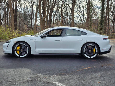 2020 Porsche Taycan Turbo