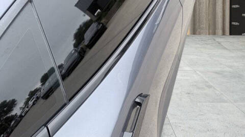 2022 Tesla Model S Plaid