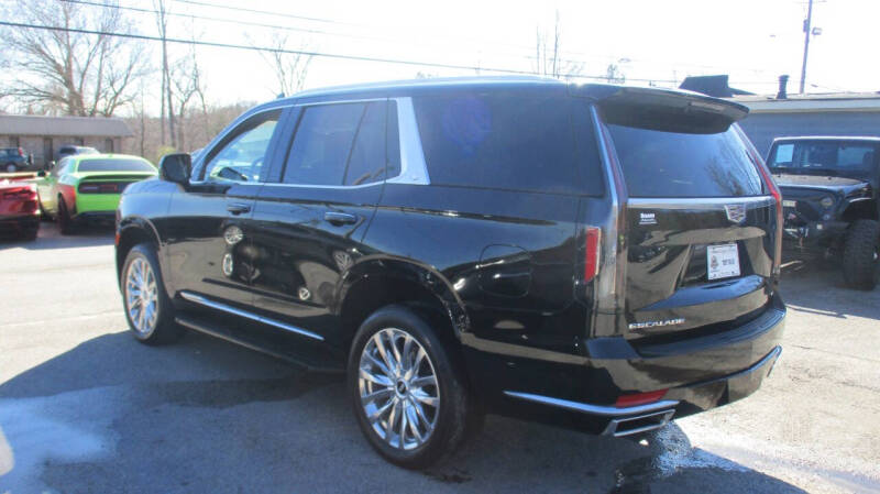 2022 Cadillac Escalade Premium Luxury