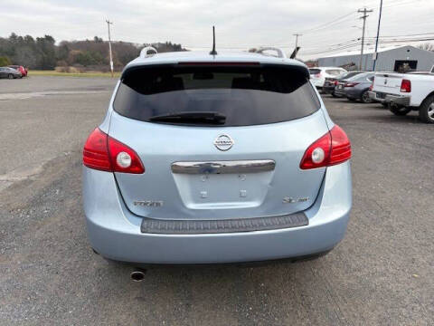 2013 Nissan Rogue SV w/SL Package