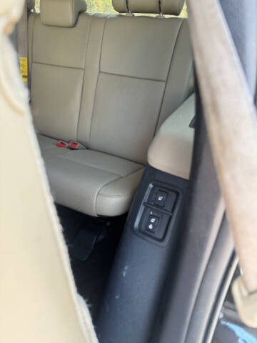 2013 Toyota Sequoia Platinum