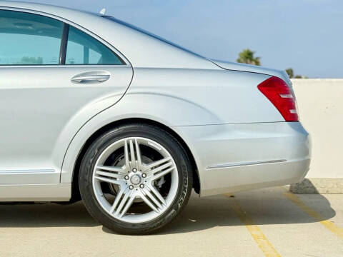 2011 Mercedes-Benz S-Class S 550