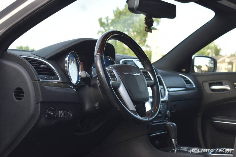 2011 Chrysler 300 C