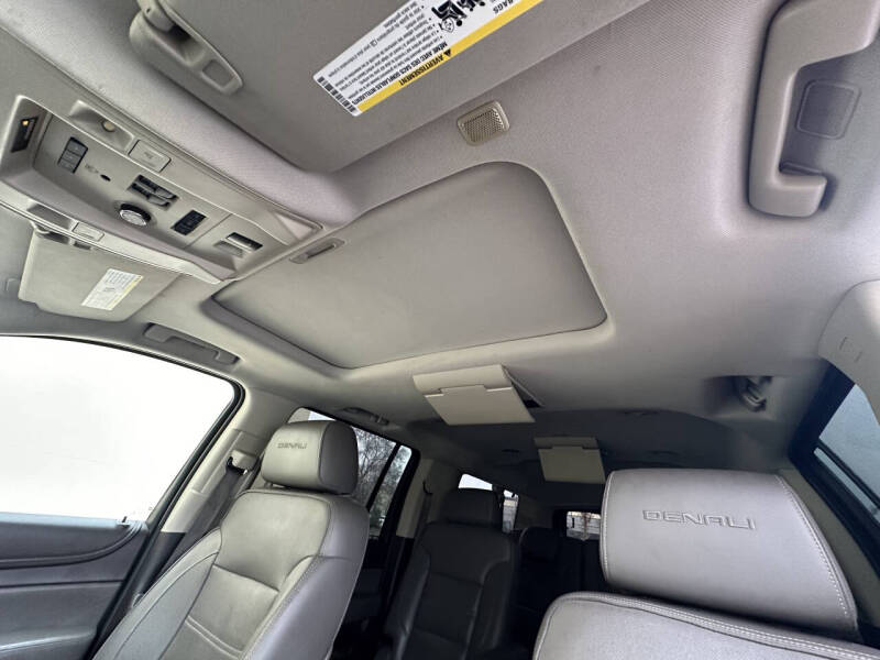 2015 GMC Yukon XL Denali