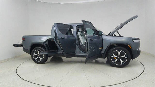 2023 Rivian R1T Adventure