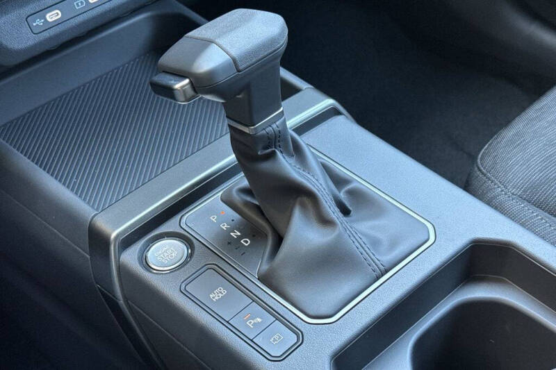 2027 Kia Seltos LX