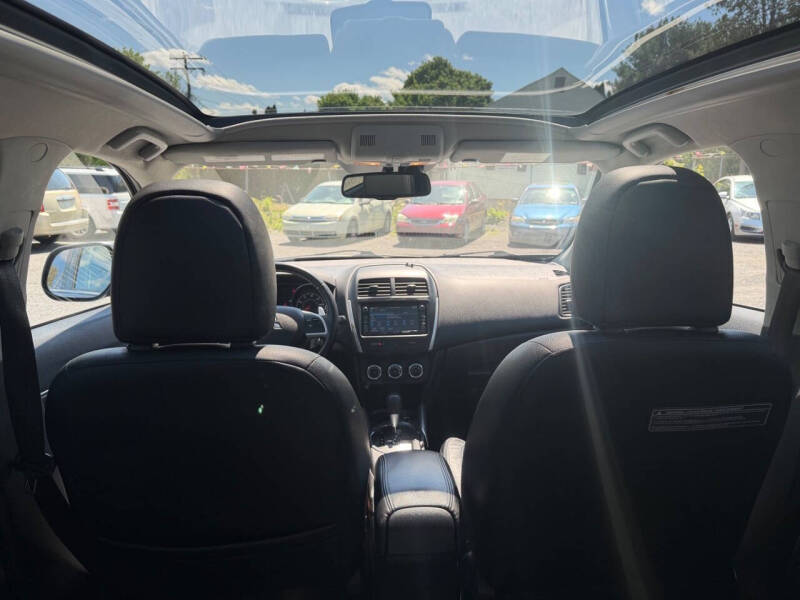 2014 Mitsubishi Outlander Sport SE
