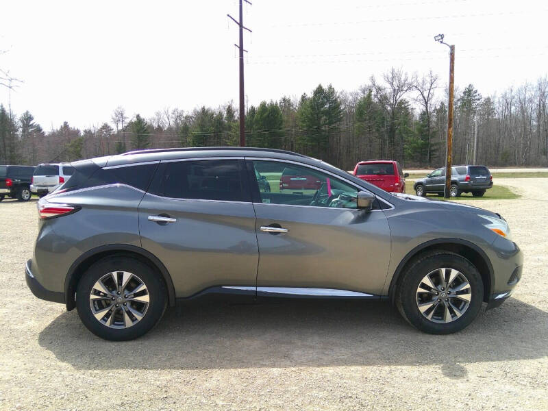 2016 Nissan Murano SV photo 3