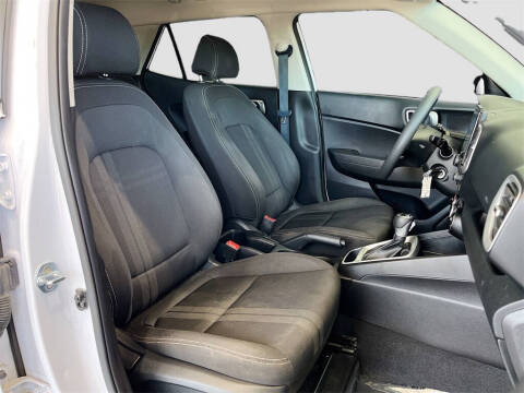 2021 Hyundai Venue SE