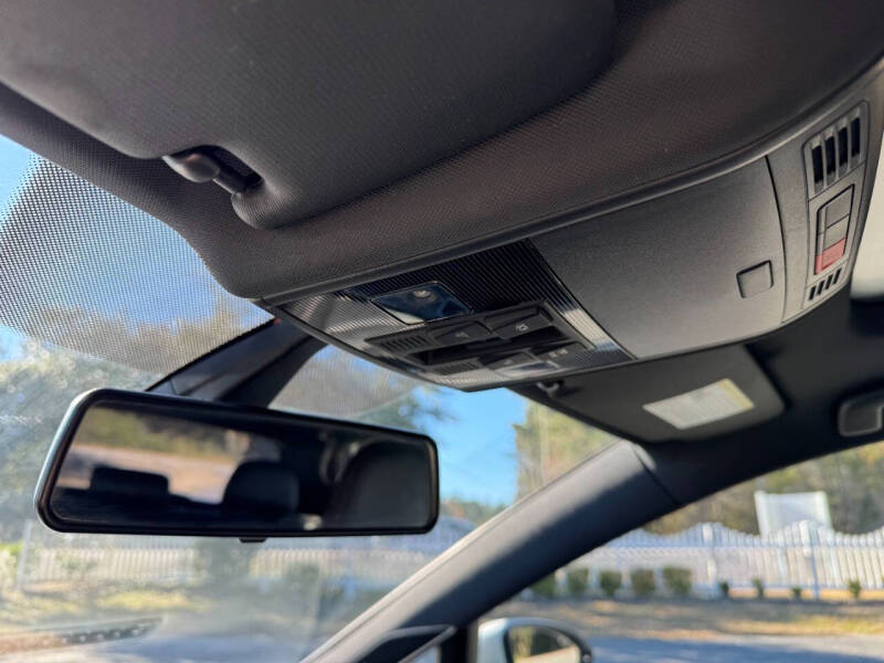 2017 Volkswagen Golf GTI Sport