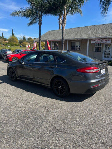 2020 Ford Fusion SE